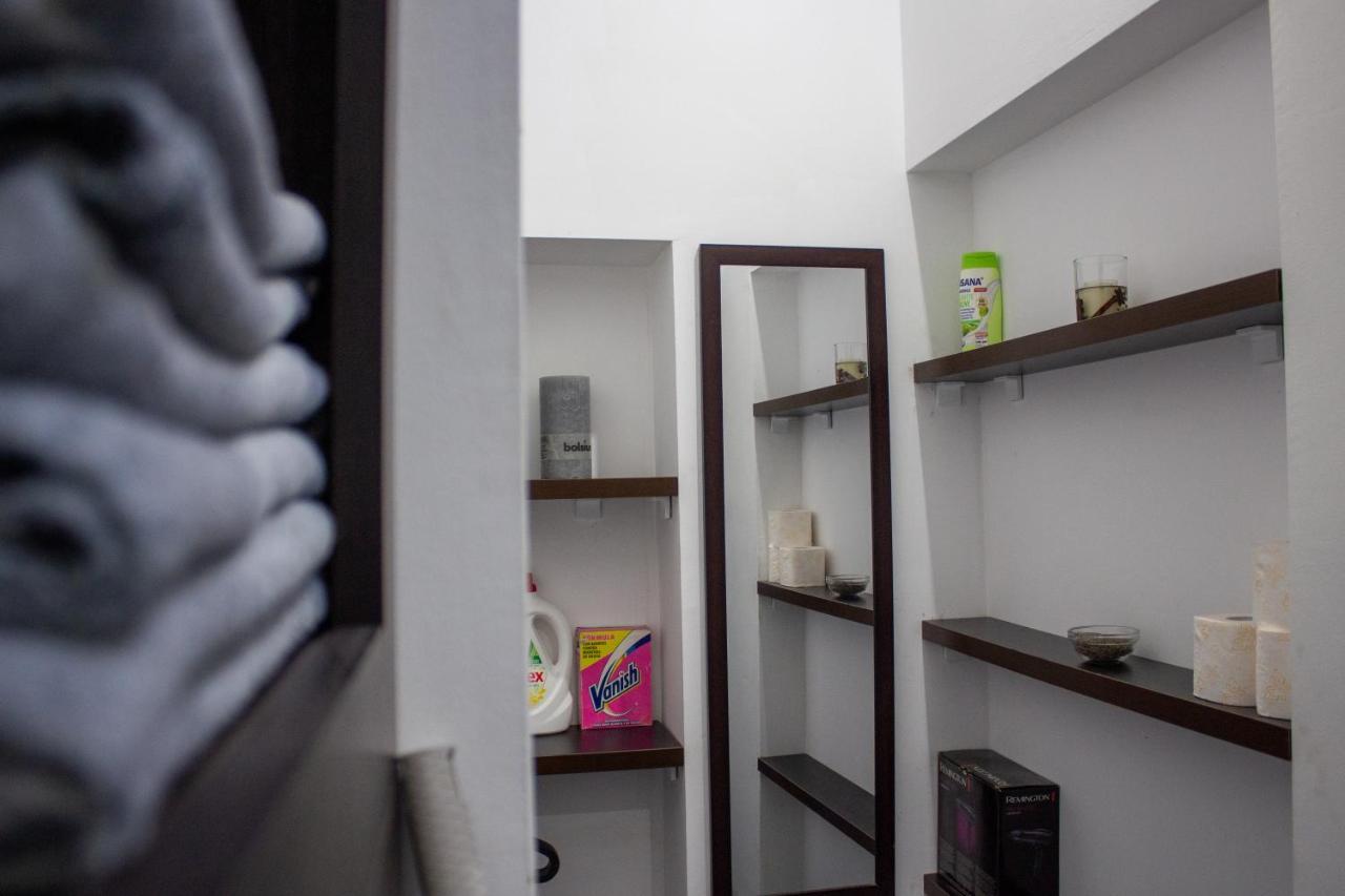 Yox Apartment 1 Oradea Ngoại thất bức ảnh